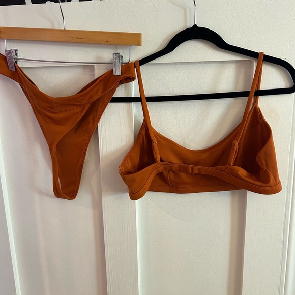 Parade scoop neck bikini and thong bottom - Picture 4 of 7